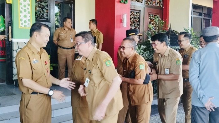 Usai Libur Lebaran, Bupati dan Wakil Bupati Sumenep Gelar Halalbihalal Bersama ASN di Hari Pertama Masuk Kerja
