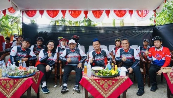 RSUD Ngudi Waluyo Wlingi Gelar Gowes Bersama Bupati dan Wakil Bupati Blitar Peringati HUT ke-41