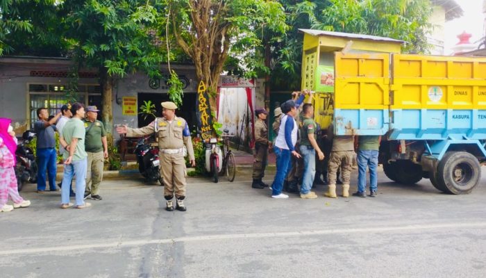 Langgar Kesepakatan, PKL di Jalan Diponegoro Sumenep Dibina dan Ditertibkan