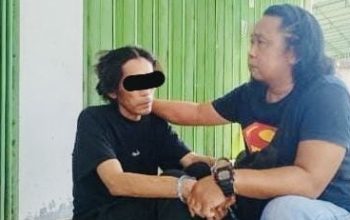 Pencuri HP di Teras Masjid RSD Nganjuk Dibekuk,Terungkap Berkat Rekaman CCTV 6 188fe069 a9ad 4142 b16d a9be45888fe4