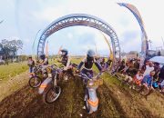 2.000 Rider Ramaikan Jelajah Bhayangkara Blitar Raya, Bansos Dibagikan ke Warga 4 2.000 Rider Ramaikan Jelajah Bhayangkara Blitar Raya, Bansos Dibagikan ke Warga
