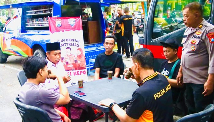 Senam, SKCK, Ngopi Gratis! Polres Sumenep Rayakan Hari Bhayangkara Bareng Warga