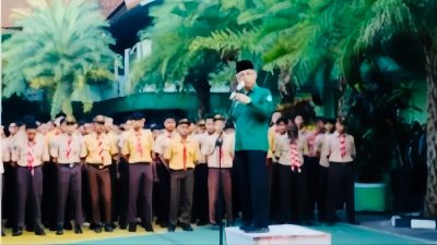 SMK Islam 1 Blitar Awali MPLS dengan Apel Pagi dan Perkenalan Wali Kelas