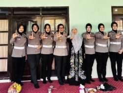 Satlantas Polres Sumenep Gelar Program “Polantas Menyapa” ke Pesantren dalam Rangka HUT Lantas ke-70 12 Satlantas Polres Sumenep Gelar Program “Polantas Menyapa” ke Pesantren dalam Rangka HUT Lantas ke-70