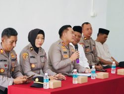 Kapolres Blitar Hadiri Pembukaan Rekrutmen Relawan SPPG YKB Cabang Blitar di Desa Jimbe 8 Kapolres Blitar Hadiri Pembukaan Rekrutmen Relawan SPPG YKB Cabang Blitar di Desa Jimbe