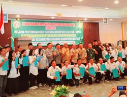 Bupati Blitar Serahkan SK, Barisan Relawan Nusantara Raya (BRNR) Perkuat Struktur Hingga Tingkat Kecamatan