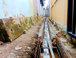 Program RT Keren 2025 Kota Blitar Disorot: Pembangunan Saluran di Kepanjenlor Dipertanyakan, Lurah Buka Suara