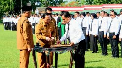 SK PPPK Paruh Waktu Diserahkan, Bupati Fauzi: Status Baru Harus Diikuti Kinerja yang Lebih Baik 6 IMG 20251202 WA0002