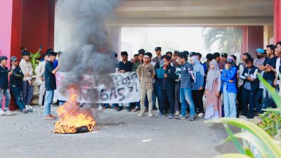 4ee3df90 3486 45b3 9077 f554b9a53513